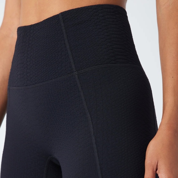 Gigi C Active Set - Picture 4 of 7